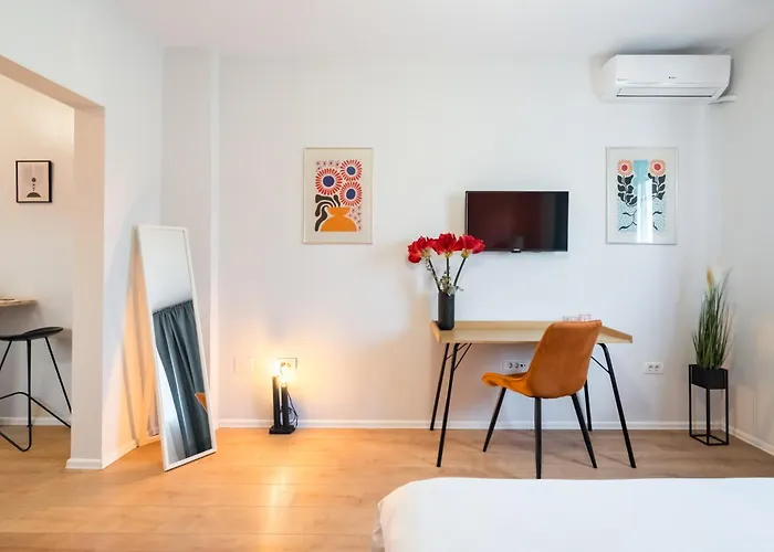 Mandarina Apartment *